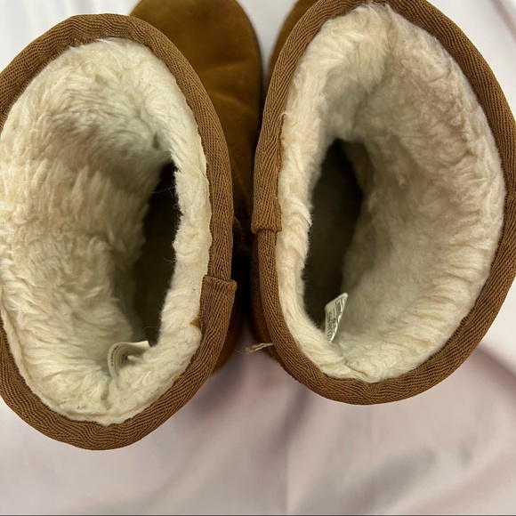 Koolaburra by Ugg Koola short Chestnut Brown Boots, size 3 - Picture 6 of 9